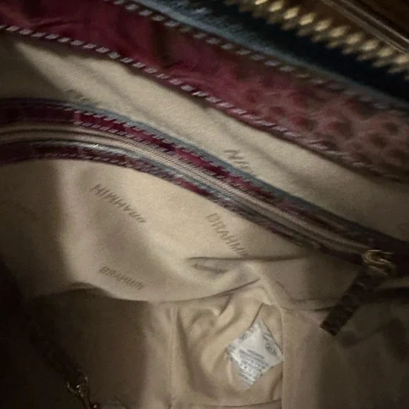 Brahmin Caroline Hunter Amaya and Ady Wallet - Picture 9 of 12